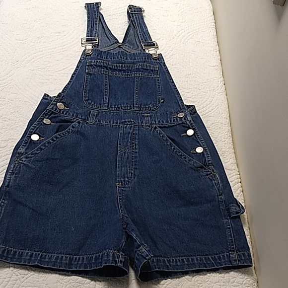 no boundaries overall shorts